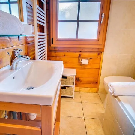 Chalet Chant Du Coq